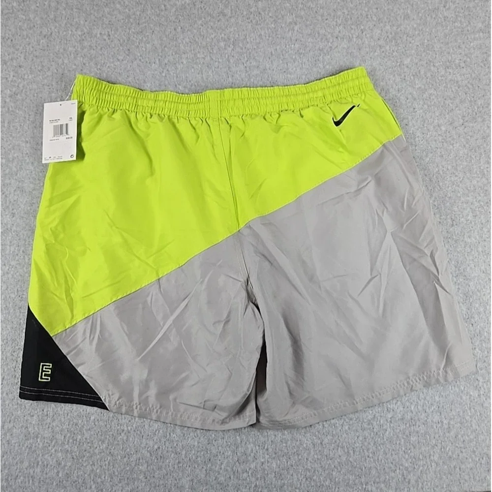 Nike Swim Trunk Shorts Mens‎ Size XXL Lined 6